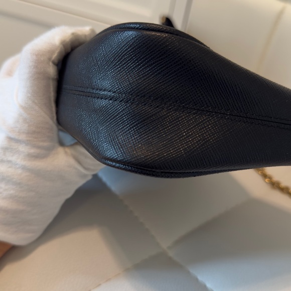 💥Prada Reedition Bag 💼 - Picture 15 of 15